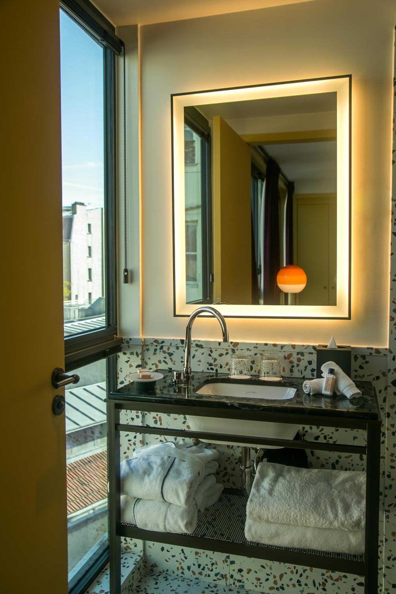 Hotel Le Ballu Paris Eksteriør billede